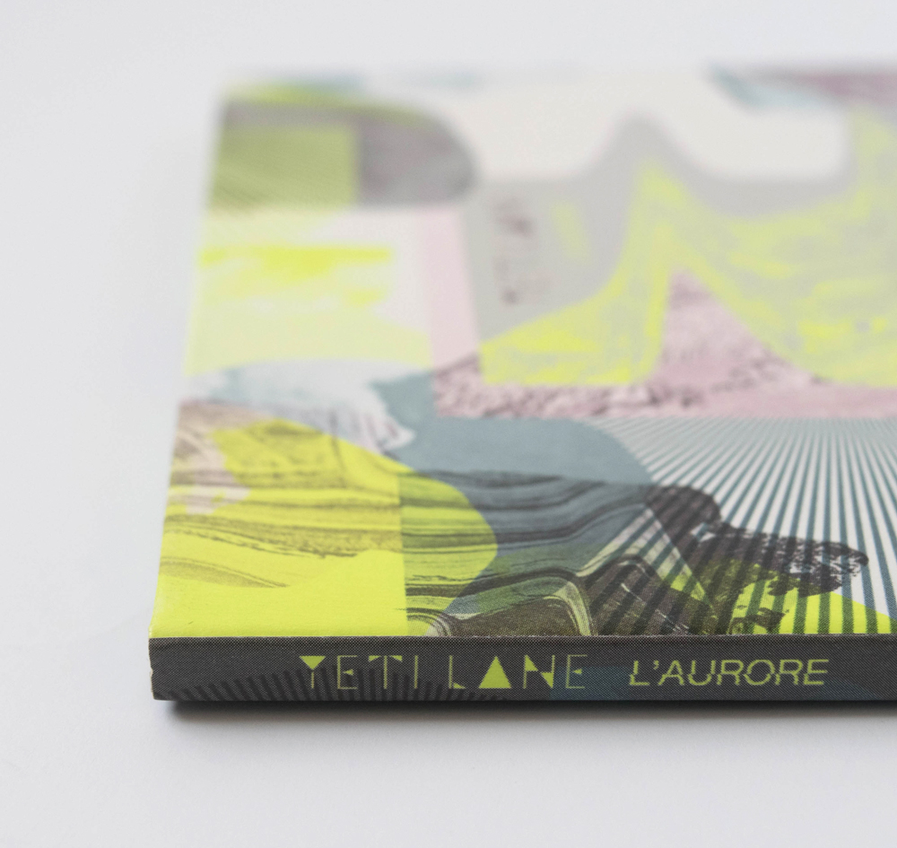 Yeti Lane / L'Aurore